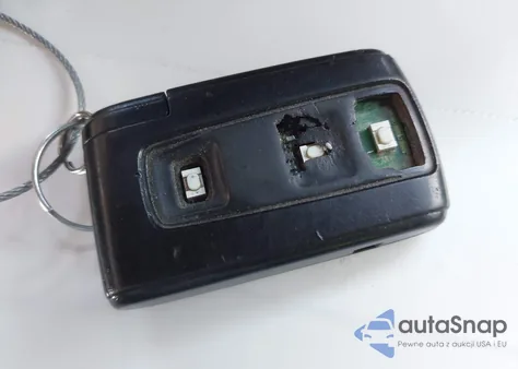 2008 Toyota Prius z USA, uszkodzony, nr VIN JTDKB20UX87808358